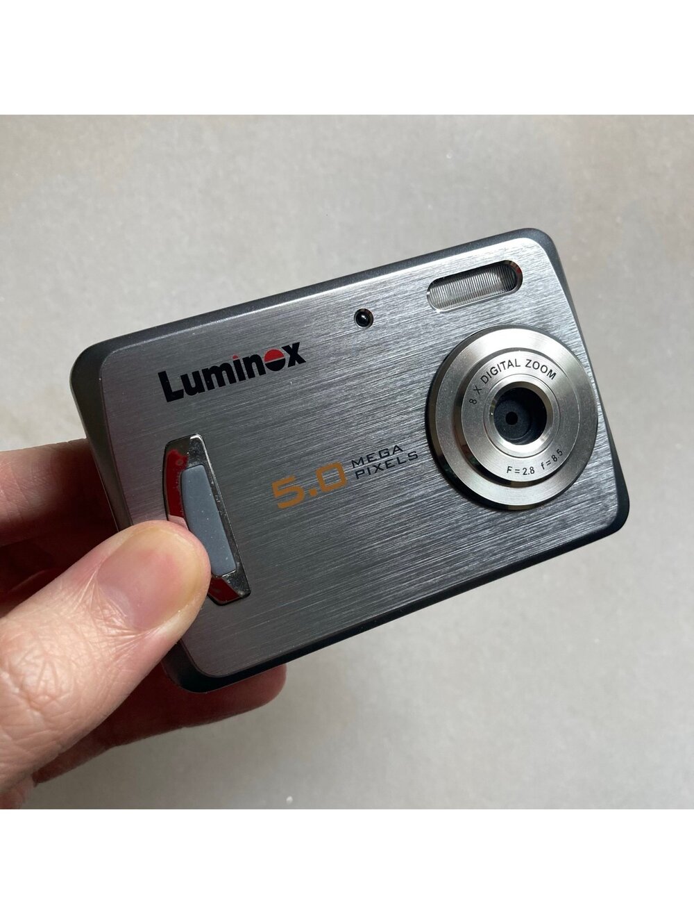 Luminox 5mp Digital Toy Camera Compact Point and Shoot Tested